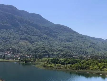 Land Zu Verkaufen In Sultaniye 2285M2 Land Zu Verkaufen In Der Nähe Des Sees