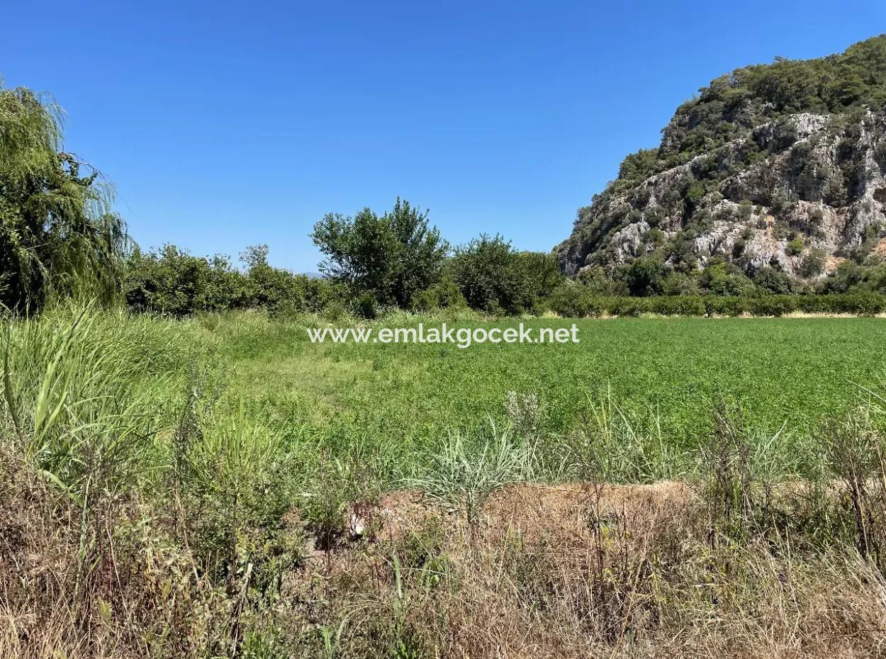 Okçular Land For Sale In Marmarlı 6500M2