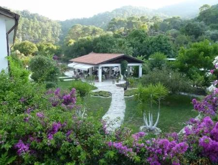 Çandır Satılık Otel Köyceğiz Dalyan Çandır 30 Odalı 5000M2 Arsa İçinde Satılık Otel