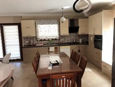 Dalyan'da 575M2 Arsa İçinde 4+1 Satılık Villa