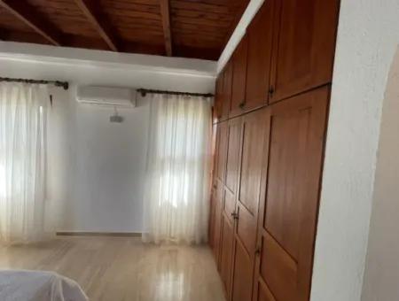 Dalyan'da Merkeze Yakın 750M2 Satılık 4+1 Taş Villa